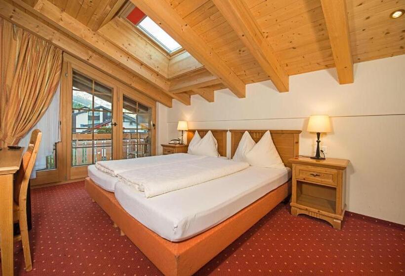 Люкс 2 Спальни, Dufour Chalet