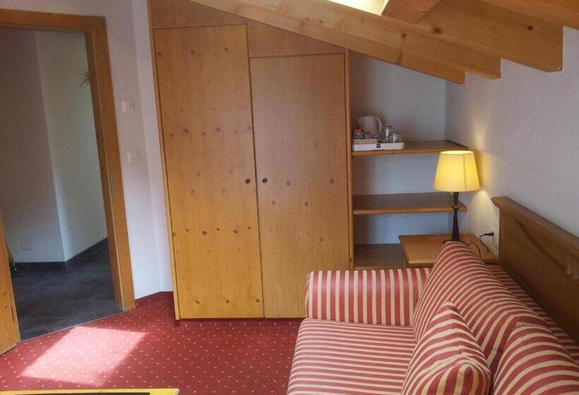 Люкс 2 Спальни, Dufour Chalet