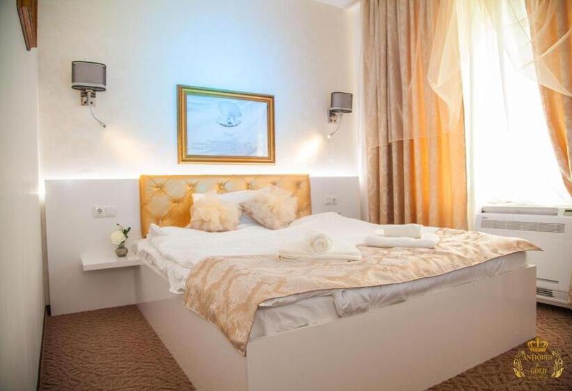 اتاق لوکس, Golden Rooms