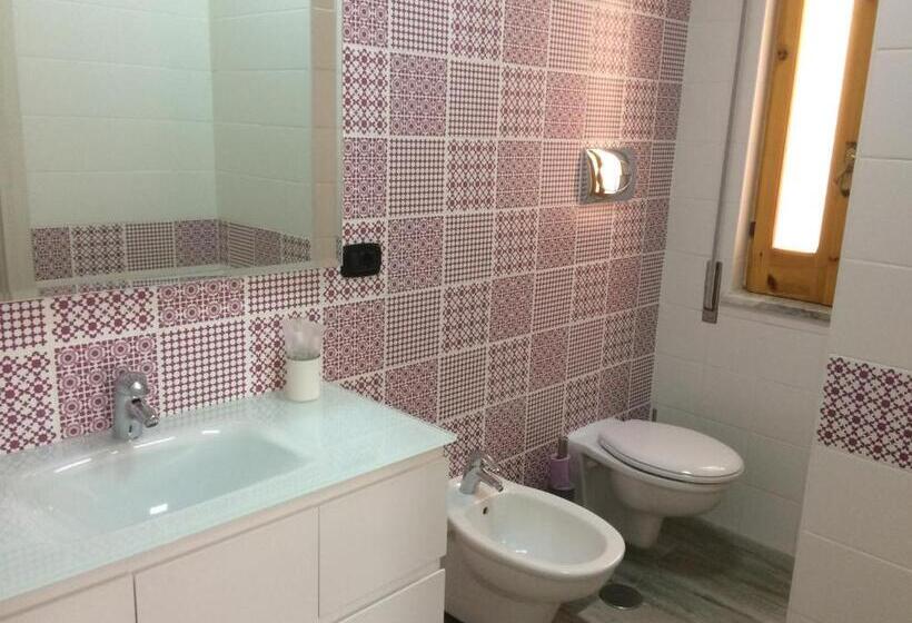 اتاق خانوادگی, 7quater B&b
