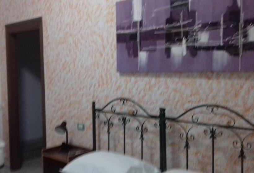 标准三人间, Albergo San Rocco