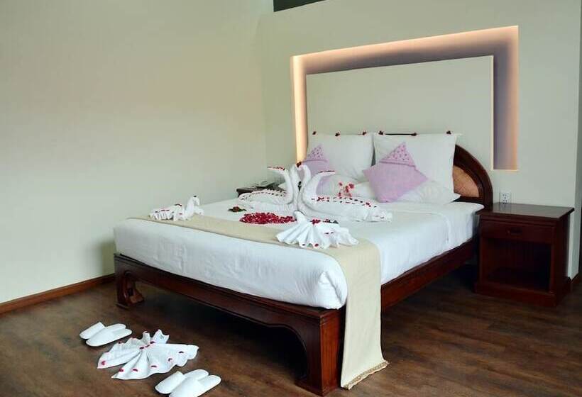 اتاق سوپریور, Nwe Waddy Hotel Pyin Oo Lwin