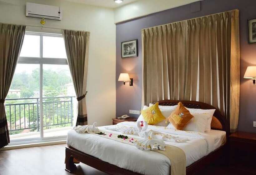 سوییت جونیور, Nwe Waddy Hotel Pyin Oo Lwin