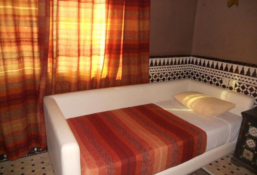 اتاق استاندارد سه نفره, Riad Passiflora