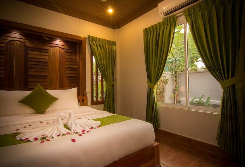 سوییت اجرایی, Ravorn Villa Boutique