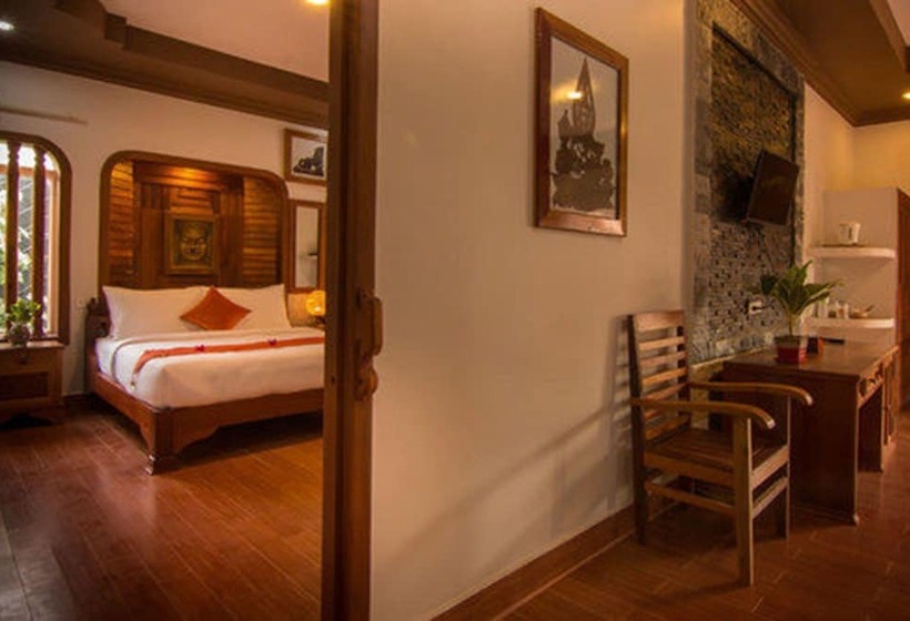 سوییت خانوادگی, Ravorn Villa Boutique