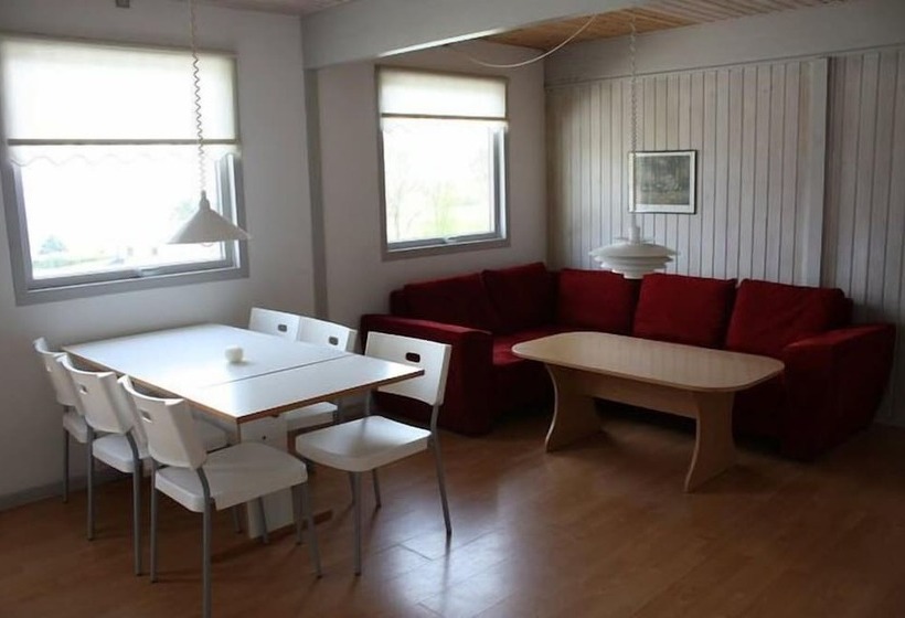패밀리 아파트, Feriecenter Bornholm Aps