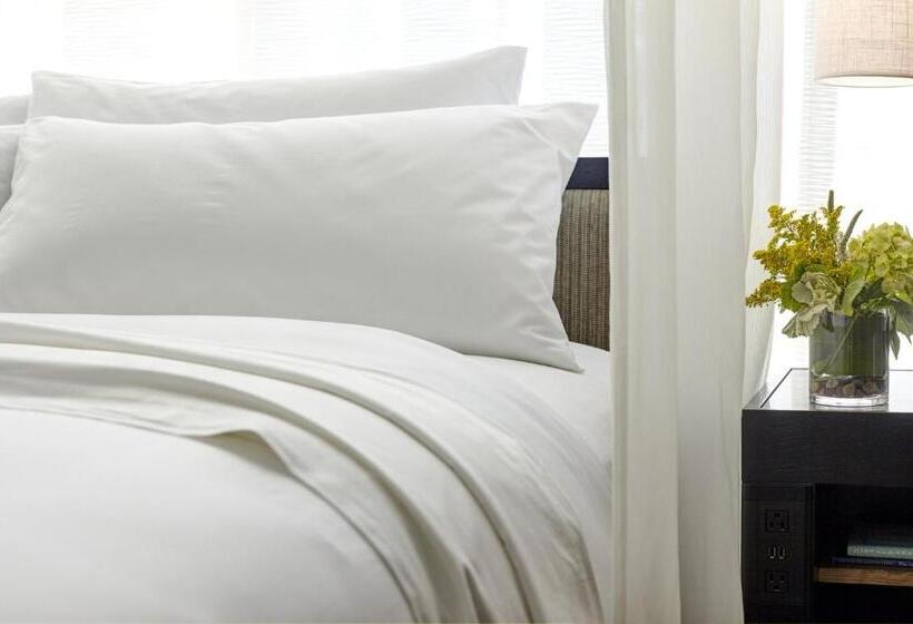 Номер Стандарт, Archer Hotel Napa