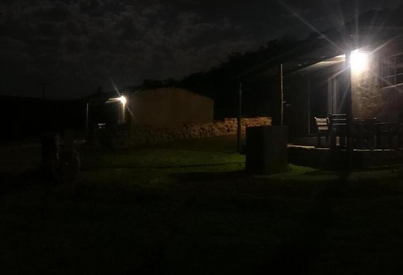 Шале 1 Спальня, Springwater Cottages