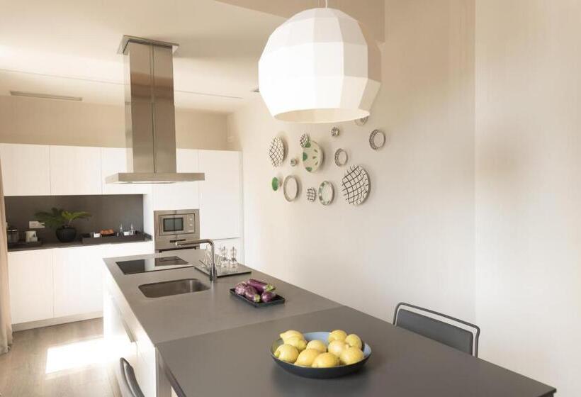 Апартаменты 5 спален, Casagrand Luxury Suites
