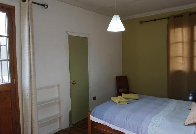 اتاق استاندارد, Ventana Sur Hostal