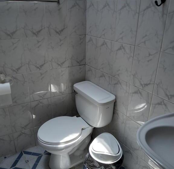 اتاق لوکس, Ventana Sur Hostal