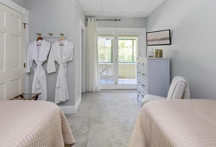 Номер Deluxe, Noble House Inn