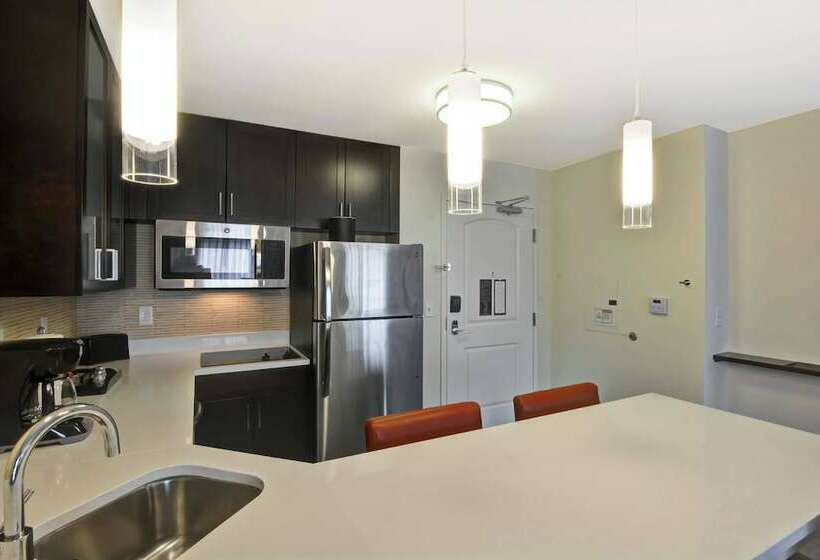 Студия Стандарт, Residence Inn By Marriott Milwaukee North/glendale