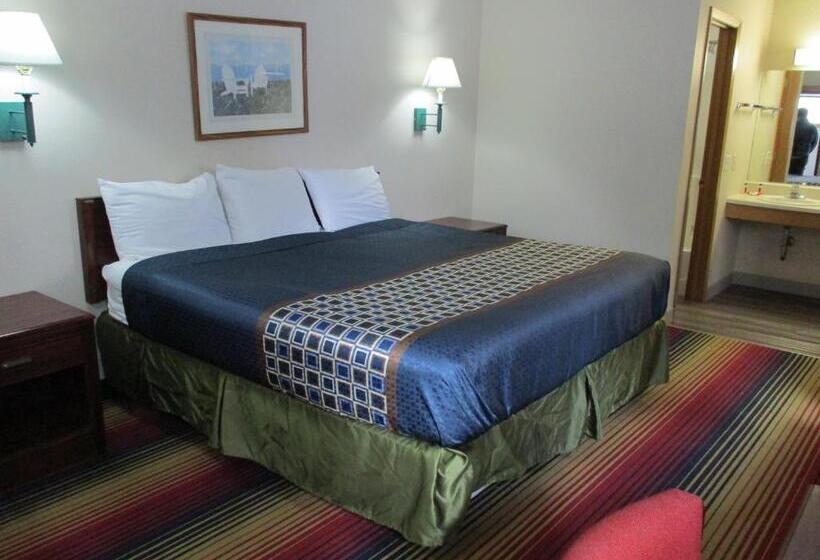 Номер Стандарт Кровать Кинг Адаптированный для Инвалидов, Travelodge By Wyndham Spirit Lake/okoboji