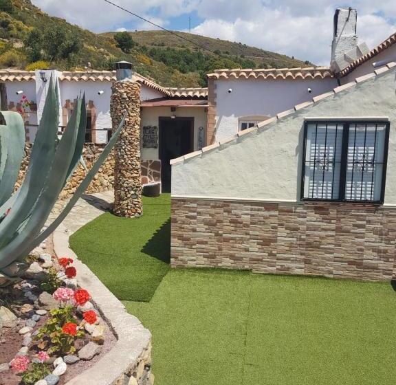 Номер Стандарт, Las Tres Patas Complejo Rural