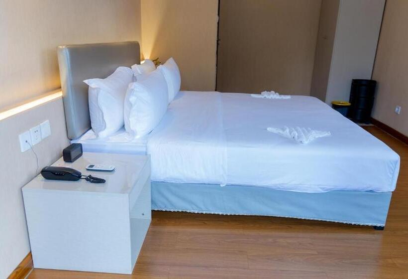 سوییت, Harmony Hotel Kampala