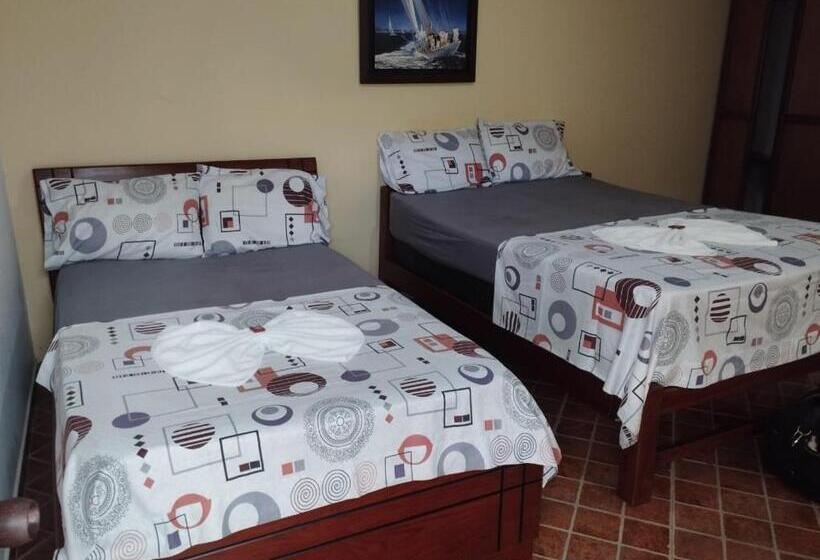 Семейный Номер, Palmarito