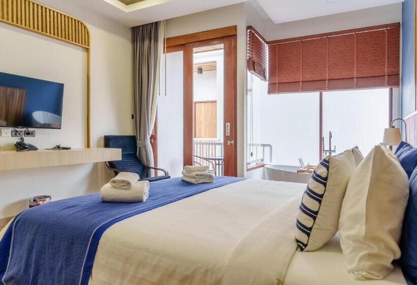 Стандартный Номер Кровать Кинг, เดอะซีน คาบาน่า บีช รีสอร์ท ขนอม The Scene Cabana Beach Resort Khanom