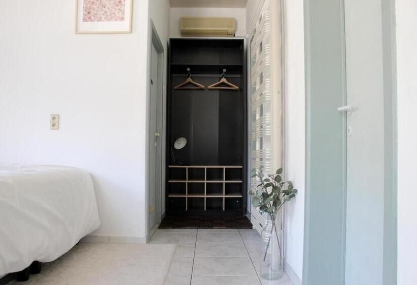 Номер Стандарт, Spacious Cozy Private Suite