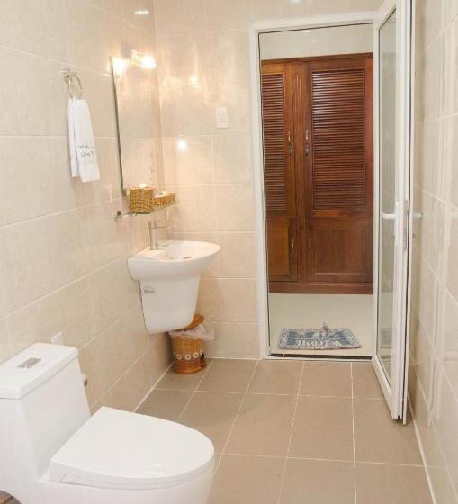 Quarto Quádruplo Estandar, Anna Nguyễn Bungalow