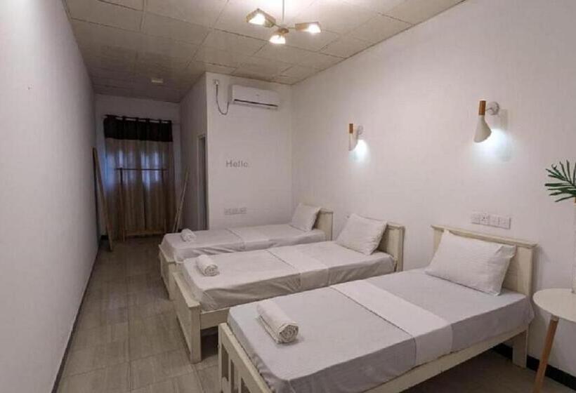 اتاق راحتی سه تخته, Yala Safari Grand