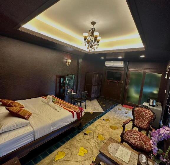 اتاق استاندارد با تخت بزرگ, Bantunglom Resort