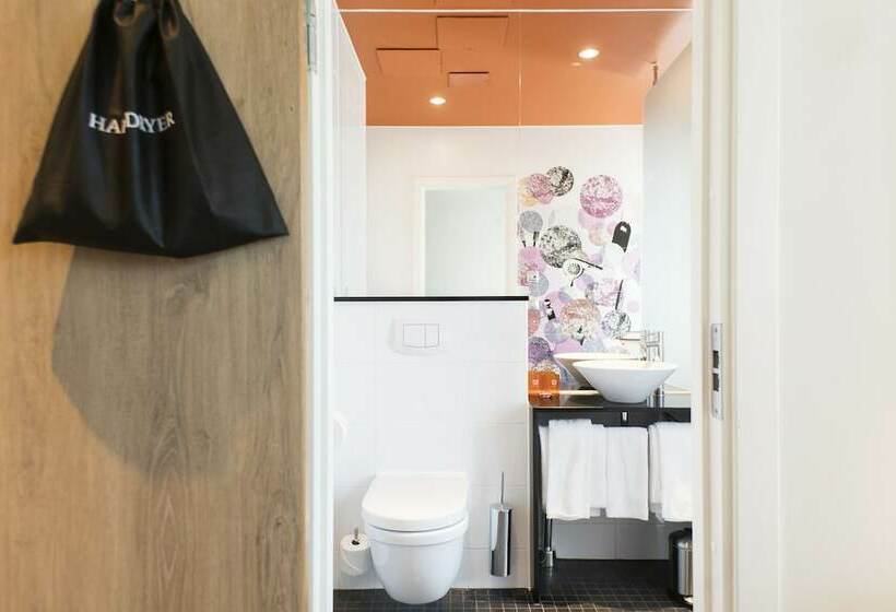 Номер Стандарт, Motel L Stockholm älvsjö