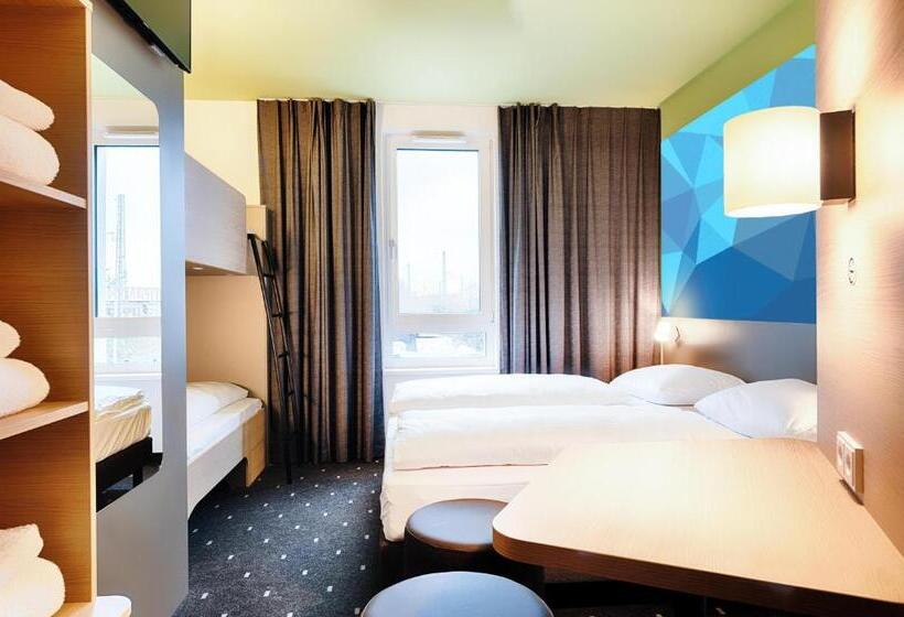 Семейный Номер, B&b Hotel Aalborg