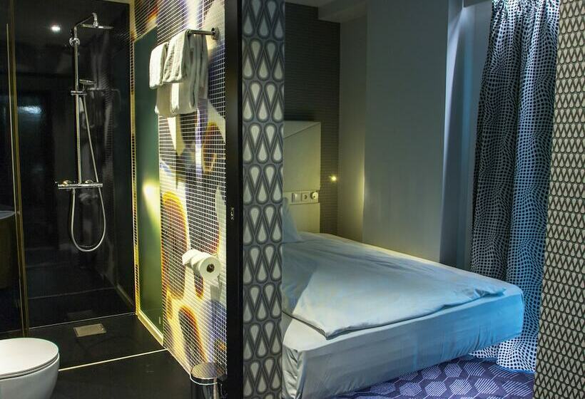 Номер Стандарт, Magic Hotel Korskirken