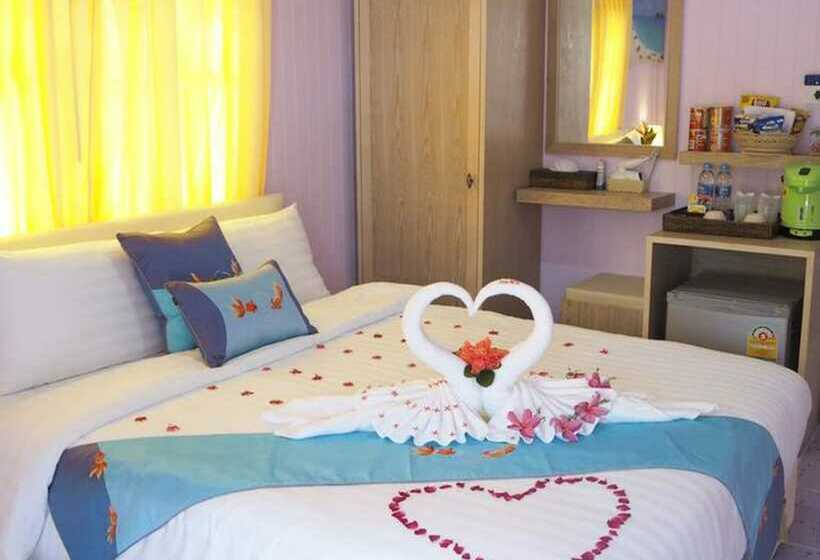 Номер Superior Вид на Бассейн, Sun Globe Resort