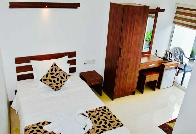 Номер Deluxe Одноместный, 8plus Motels