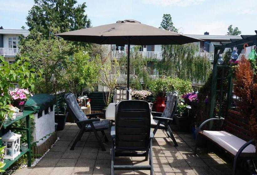 Номер Стандарт с Террасой, Amsterdam Roof Terrace B&b