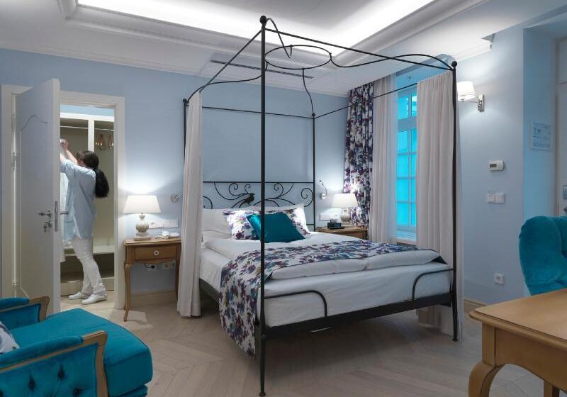 اتاق سوپریور, Relais Le Chevalier