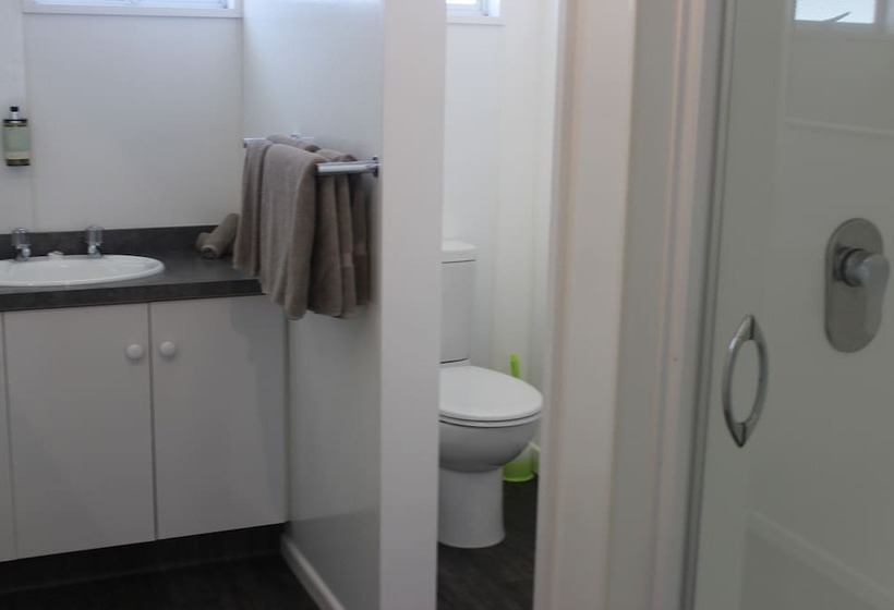 شقة غرفة واحدة, Riverlea Motel