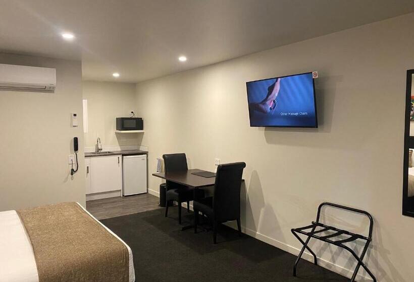 إستوديو قياسى, Riverlea Motel
