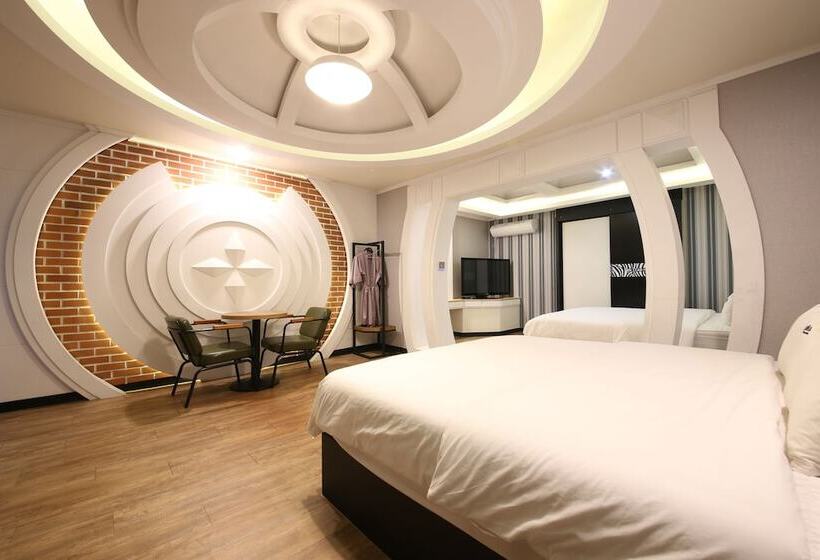 اتاق لوکس, Instar Hotel Yangsan
