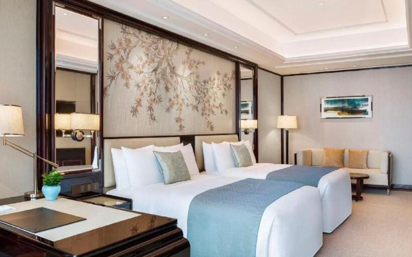 Номер Deluxe Вид на Город, The St. Regis Changsha
