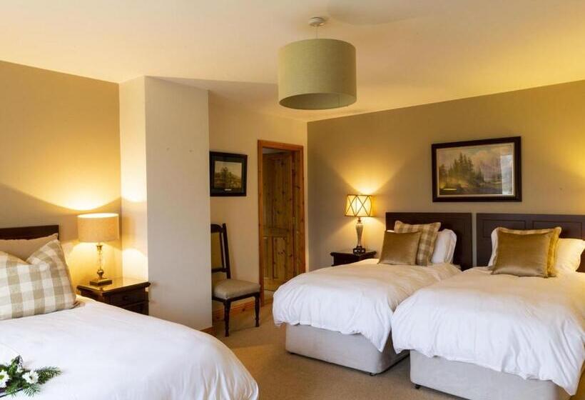 Четырехместный Номер Deluxe, Lake House B&b