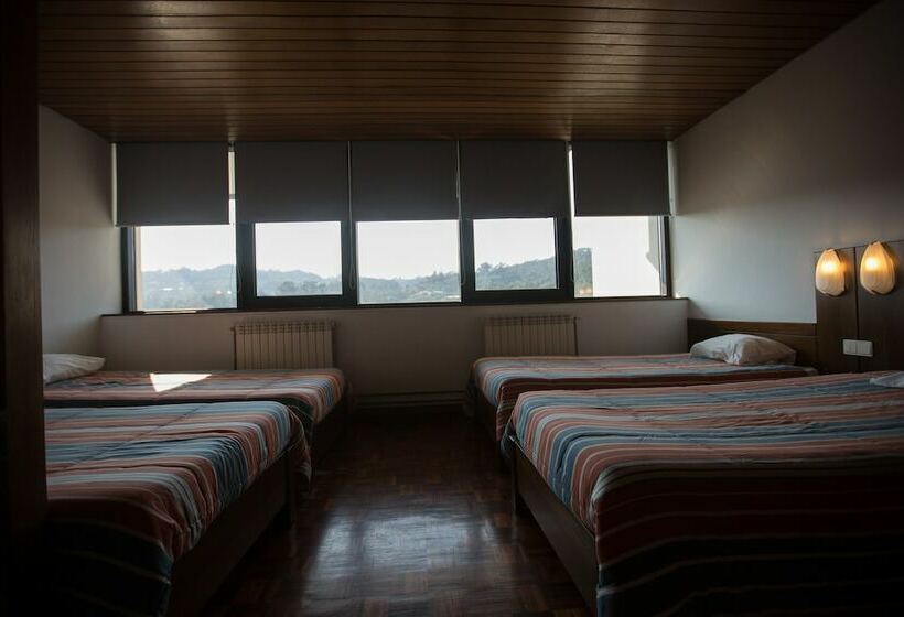 غرفة عائلية, Hi São Pedro Do Sul – Pousada De Juventude