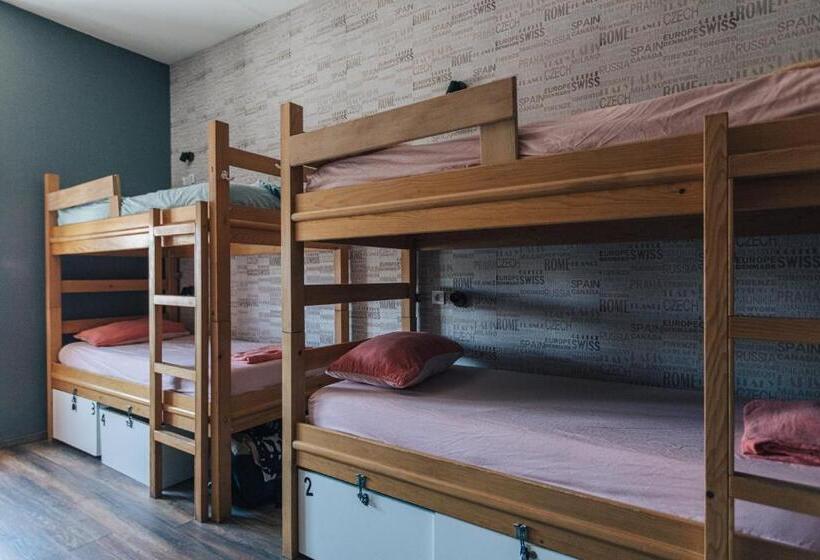 공동 객실, Palmers Lodge Hostel