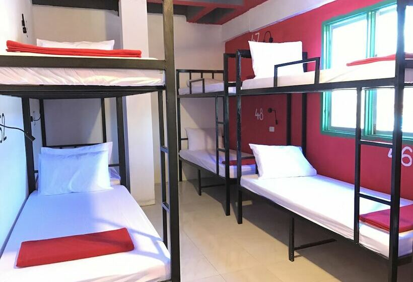 Кровать в Общей Комнате, Vangvieng Rock Backpacker Rooftop Hostel