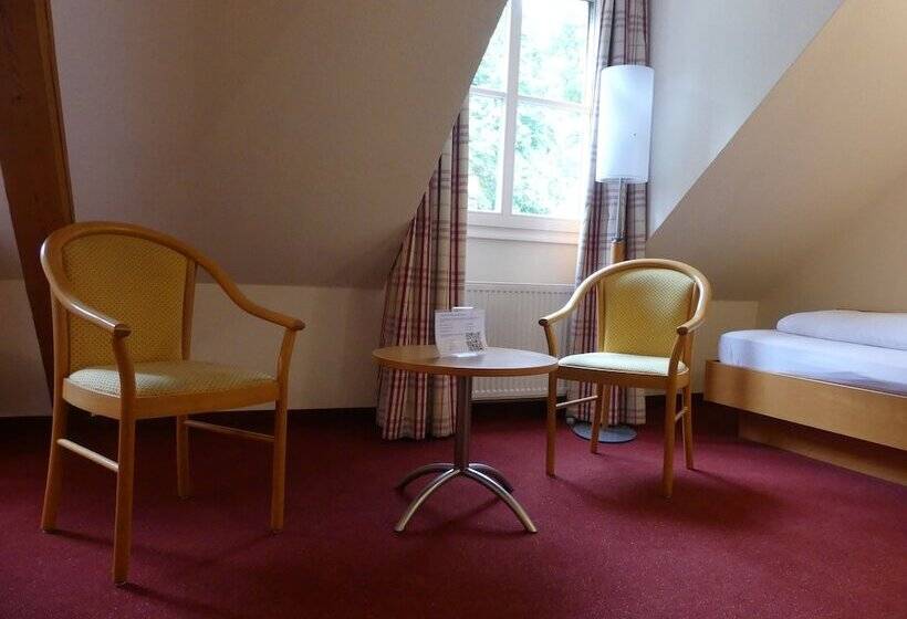 标准三人间, Landgasthaus Hotel Eggert