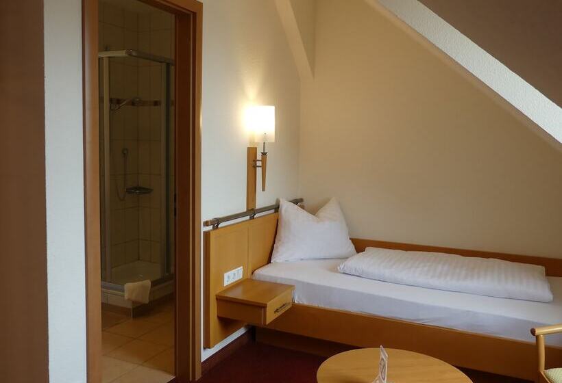 标准三人间, Landgasthaus Hotel Eggert