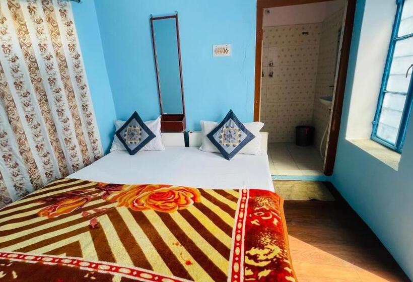 Номер Стандарт с Балконом, Mayur Guest House