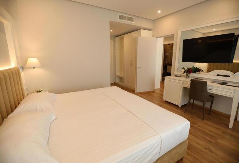 Quarto Triplo Basic, Premium Beach