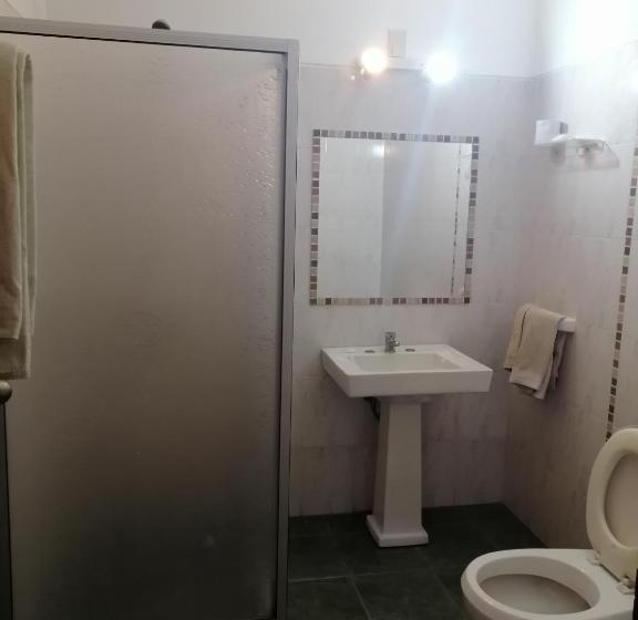 חדר משפחתי, Estancia Renacimiento