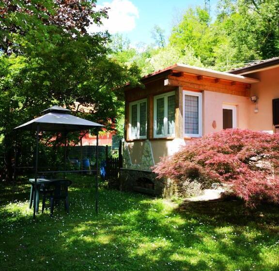 Апартаменты 1 Спальня, I Tre Abeti   Holiday House