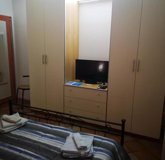 Апартаменты 1 Спальня, I Tre Abeti   Holiday House