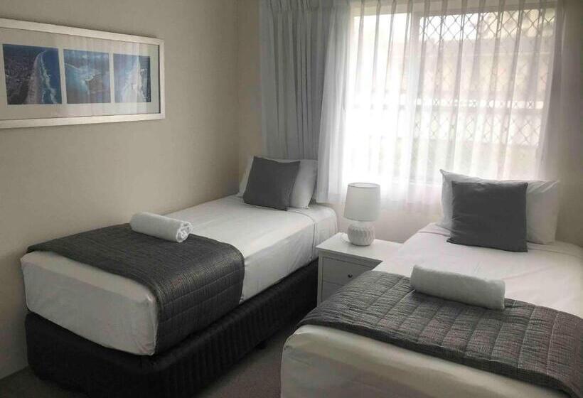 バルコニー付２ベッドルームアパートメント, Le Beach Apartments